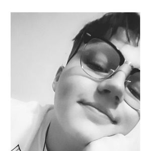 Meet your Posher, Hunter